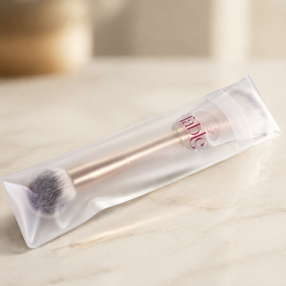 Dual-Finish Powder Brush
